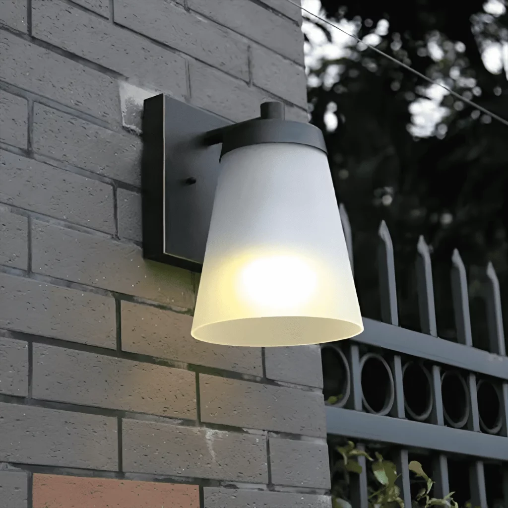 Tại sao đèn LED cảm biến ánh sáng lại là lựa chọn thông minh?